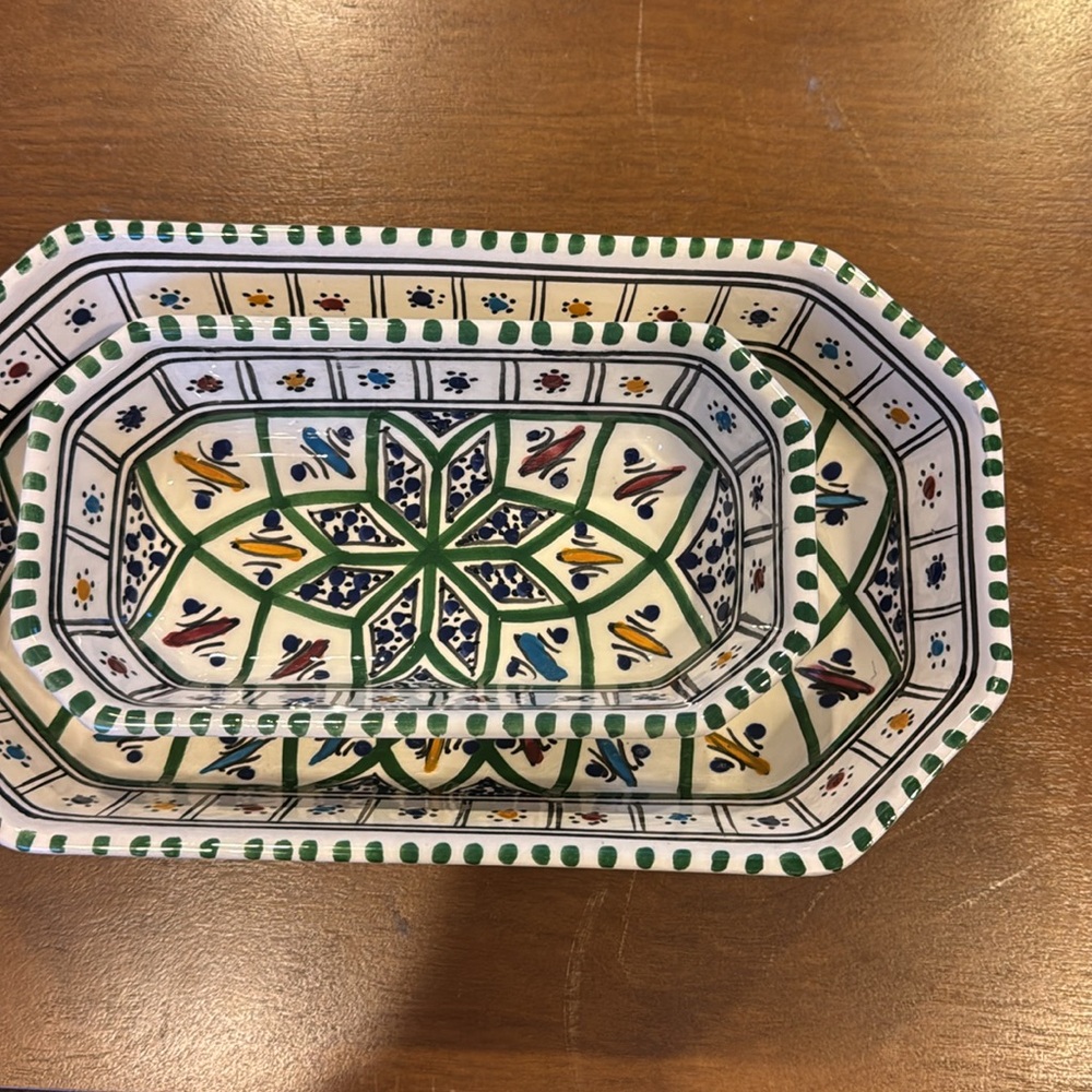 A set of 2 ceramic serving dishes - Picture 10 of 10
